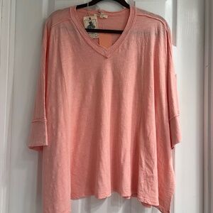 New Easel Oversized 3/4 Sleeve Top V Neck Pullover T-Shirt Peach Size Small